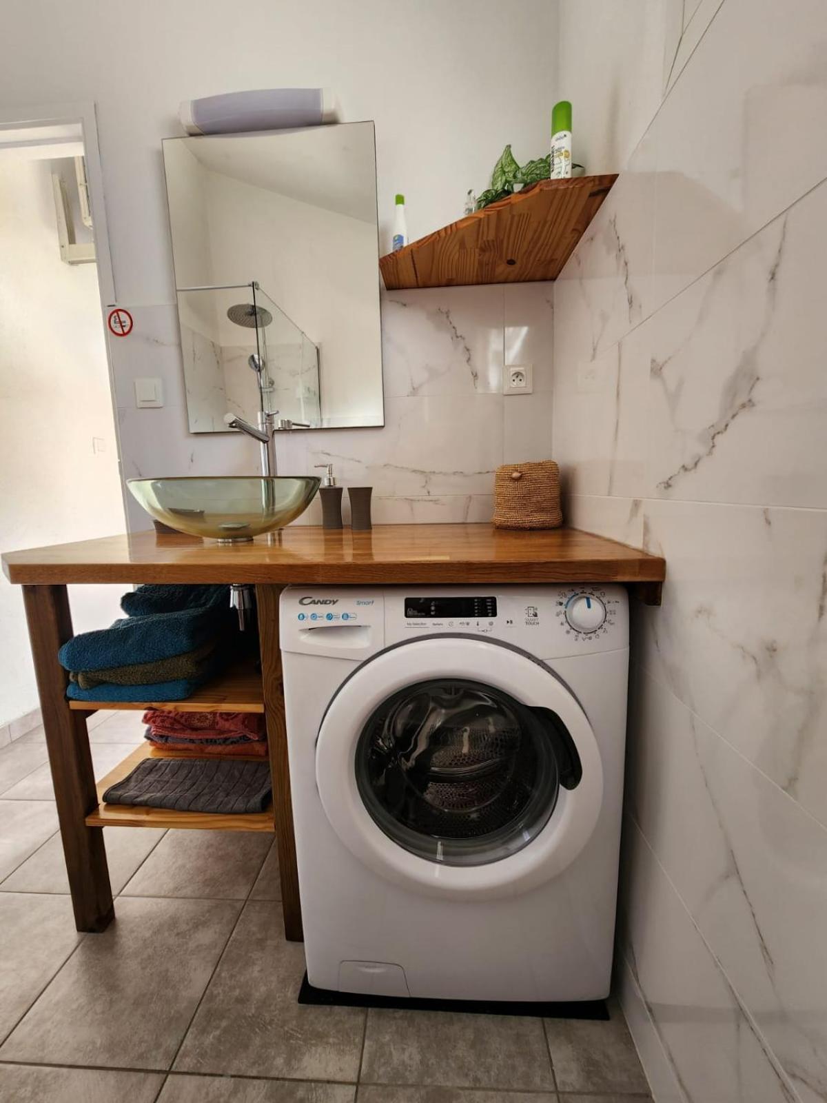 Cassiopee Apartment Сен Жилс ле Бен Екстериор снимка